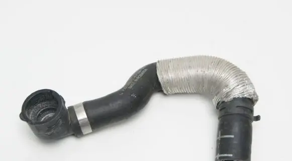 Audi Q3 F3 Engine coolant pipe/hose 5QA122073