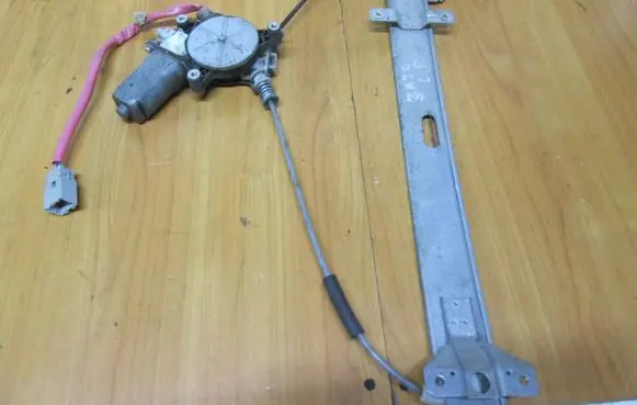 Honda Jazz Front door window regulator with motor