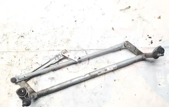 Front wiper linkage and motor