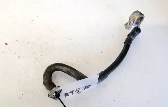 Volkswagen PASSAT B6 Positive cable (battery)