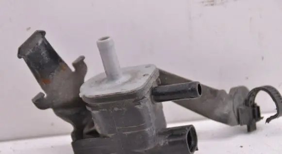 Toyota Verso-S Vacuum pump