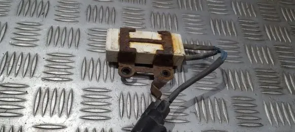 Toyota Avensis T250 Coolant fan relay 2468103560 246810-3560