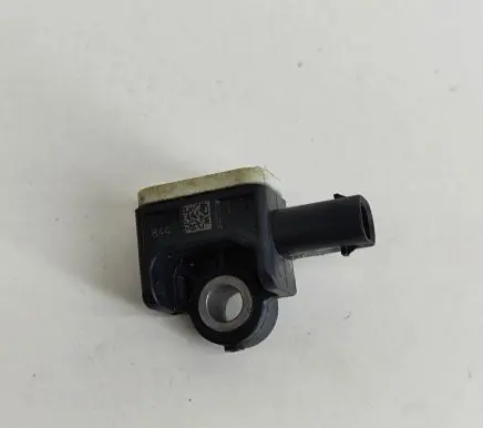 Audi E-tron GT Airbag deployment crash/impact sensor 971907651