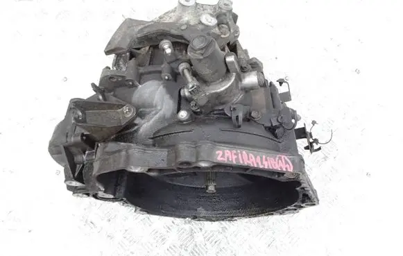 Opel Zafira C Manual 6 speed gearbox 983085 438378952