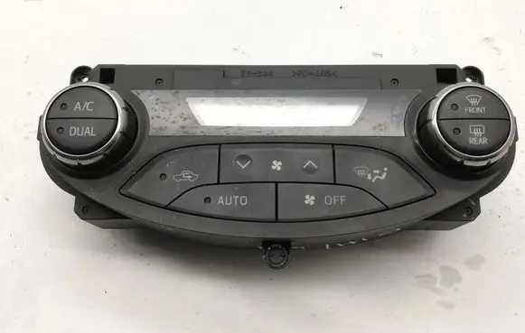 Toyota Yaris Interior fan control switch 75F206