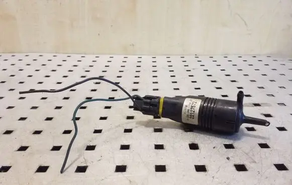 Opel Sintra Windscreen/windshield washer pump 22127572