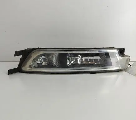 Volkswagen PASSAT B8 Front fog light 3G0941662E