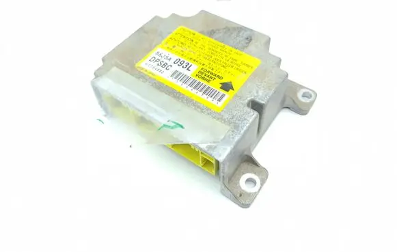 Mitsubishi Pajero Airbag control unit/module 8635A093L