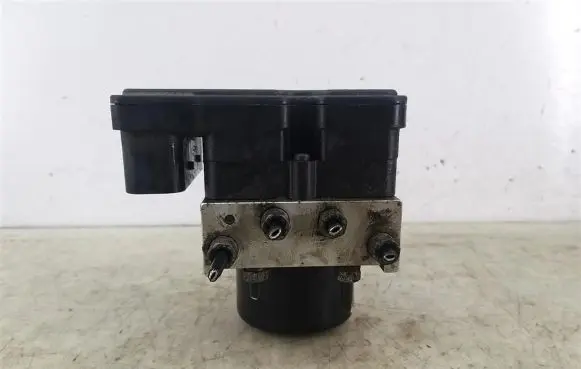 Ford Focus ABS Pump 3M5112M110JA