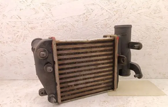 Audi A6 S6 C6 4F Intercooler radiator