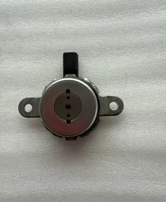 Subaru WRX Camshaft vanos timing valve 10921AA240 10921AA241