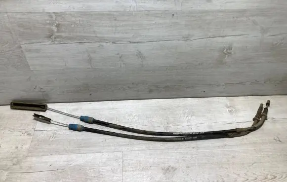 Handbrake/parking brake wiring cable