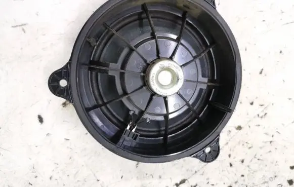 Renault Laguna III Rear door speaker 281440001R