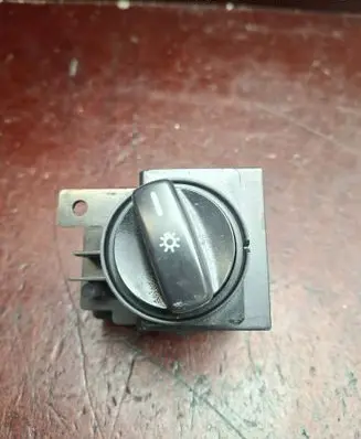 Mercedes-Benz A W169 Light switch 1695452204 32220202 0060348