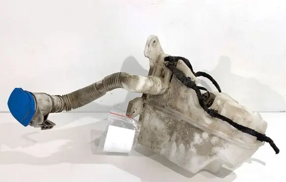 Volkswagen PASSAT B8 Windshield washer fluid reservoir/tank 3Q0955453A