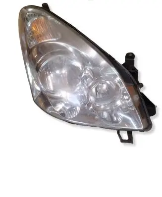 Toyota Corolla Verso AR10 Headlight/headlamp P7105R