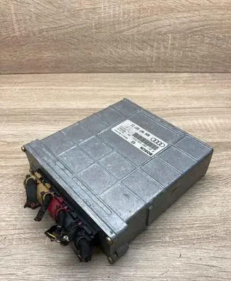 Audi A4 S4 B5 8D Engine control unit/module ECU 8D0907557CX 0261203938