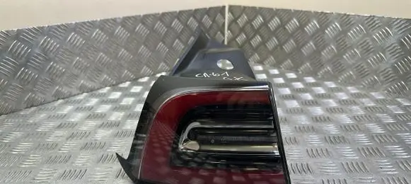 Tesla Model 3 Rear/tail lights