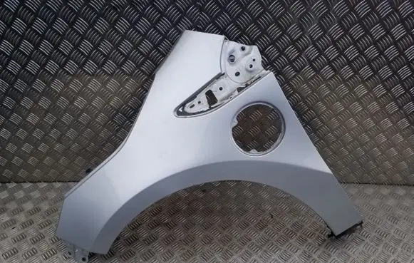 Opel Ampera Fender