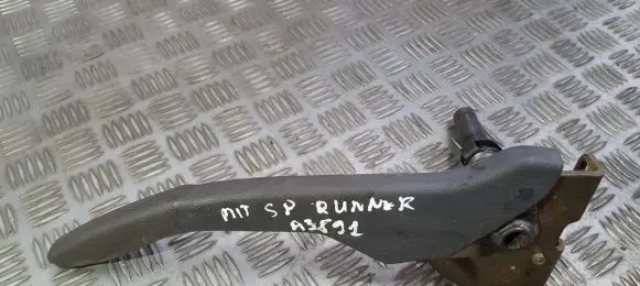 Mitsubishi Space Runner Handbrake/parking brake lever assembly 071189