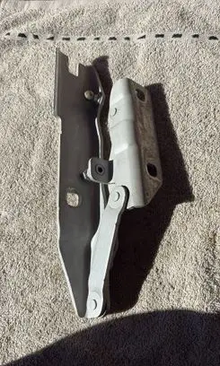 BMW 5 E60 E61 Engine bonnet/hood hinges 41617008727