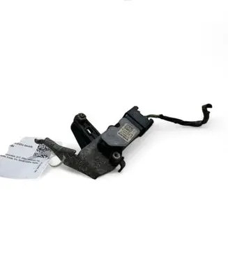 Volvo XC90 Rear air suspension level height sensor 31360330