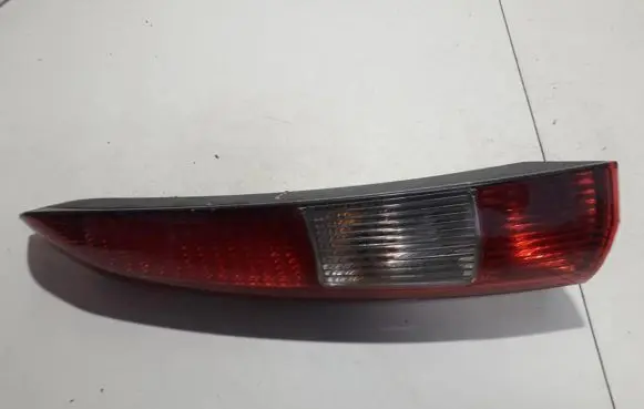 Volvo V70 Rear/tail lights 9154493ECE 9154493USA