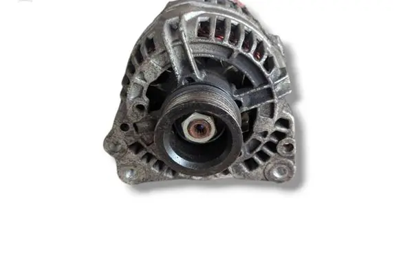 Volkswagen Golf IV Generator/alternator 0124315003