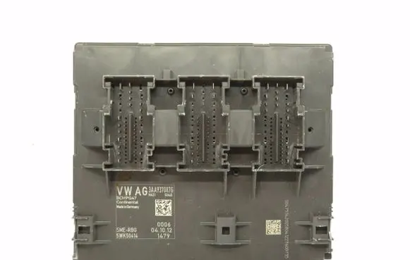 Volkswagen PASSAT B7 Comfort/convenience module 3AA937087G BCMPQ4 5WK50414