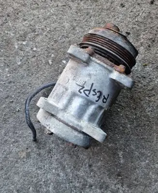 Renault Espace II Air conditioning (A/C) compressor (pump) 6025107881 SD7H15 0851211404