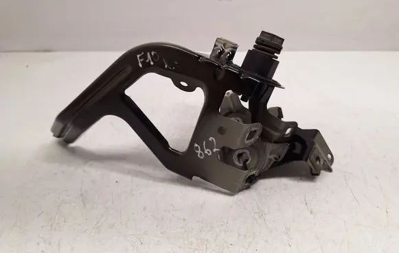 BMW 5 F10 F11 Fender mounting bracket 41357207209 41357207203 41357207205