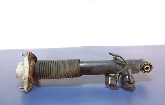 BMW X6M F86 Rear shock absorber/damper 6875088