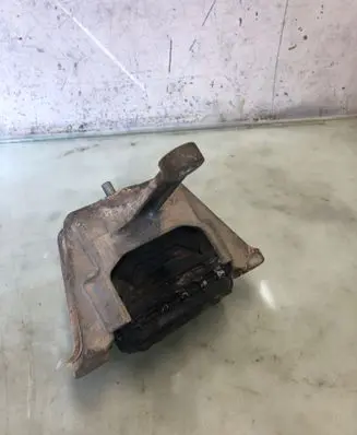 Hyundai Kona II Engine mount bracket 21810be300