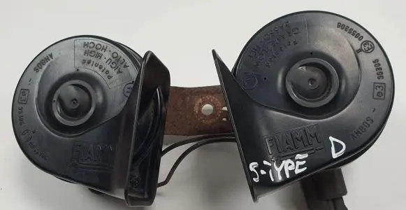 Jaguar S-Type Horn signal