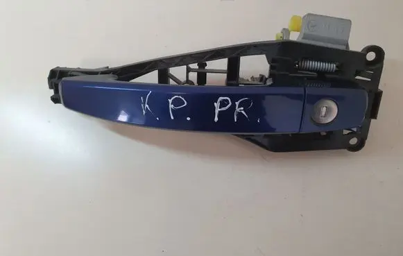 Opel Zafira B Front door exterior handle 24463523