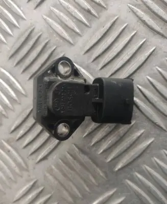 Jeep Cherokee Air pressure sensor 0281002205