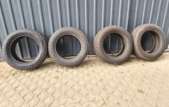 Dodge PickUp RAM SRT-10 R20 winter tire 