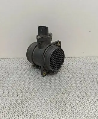 Volkswagen Golf IV Mass air flow meter 06A906461 0280217121