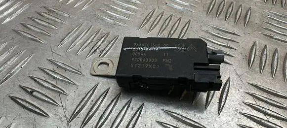 Peugeot 508 RXH Aerial antenna amplifier 9666101580
