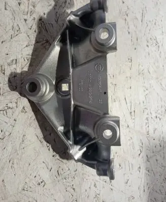 BMW X5 E70 Rear differential/diff mount bracket 10060411 A3800 B830
