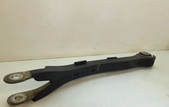 Mercedes-Benz CLS C219 Rear control arm A2303520088 2303520205