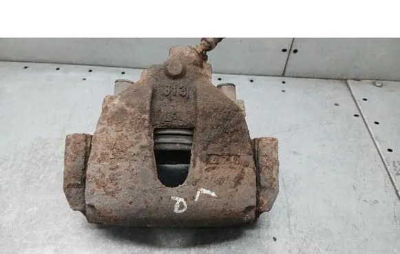 Mazda 3 I Front brake caliper 