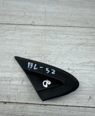Volvo V40 Fender trim (molding) 31349230 31323258 31290676