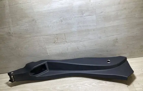 Ford Ecosport Side skirt front trim gn15a310017dew