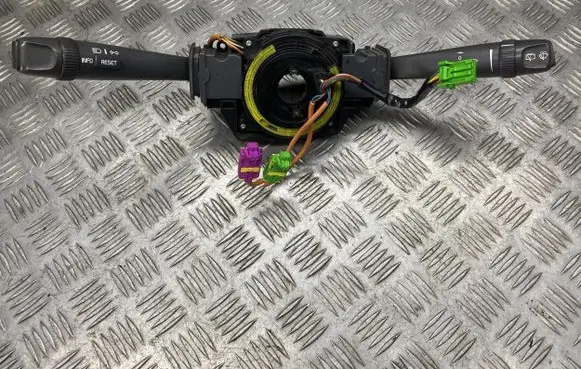 Volvo V70 Wiper turn signal indicator stalk/switch 9452394 01W03A
