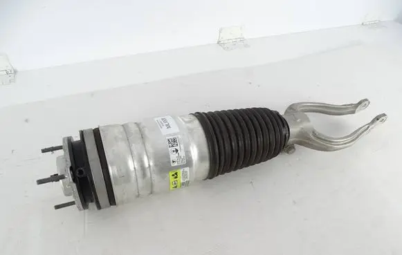 Maserati GranTurismo II Front shock absorber/damper 6703039060 06703039060 670303906