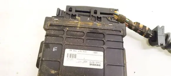Audi A4 S4 B5 8D Gearbox control unit/module 01N927733BQ 5WK33213
