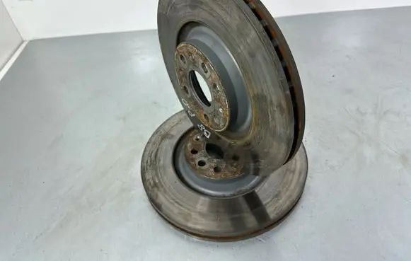 Volkswagen PASSAT B8 Front brake disc