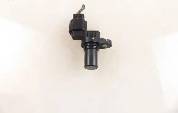 Suzuki Grand Vitara I Camshaft speed sensor J5T23191