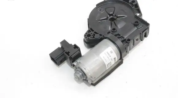 Mercedes-Benz S C217 Sunroof motor/actuator 0390200101